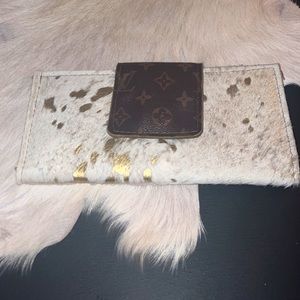 White cowhide leather wallet